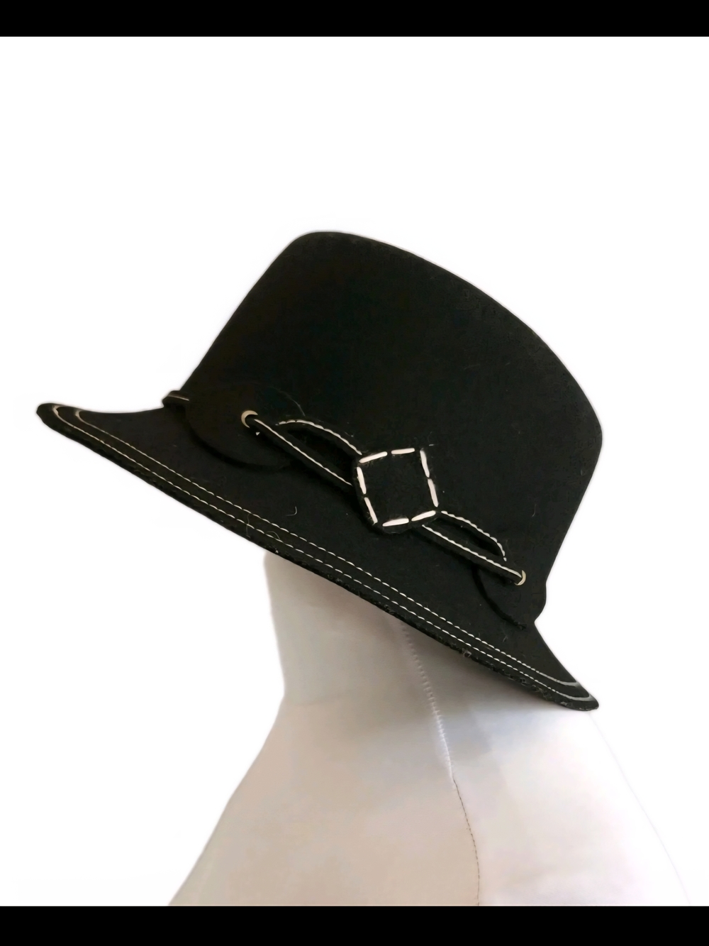 betmar Black Wool  Fesora Style Hat With Contrast Stitching S